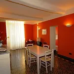 Lägenhet La Casa Di Nonno Gino